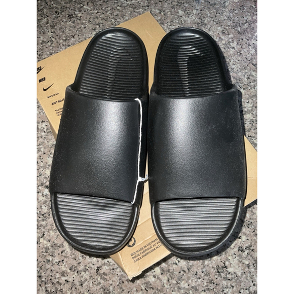 NEW Men’s NIKE CALM SLIDE BLACK / BLACK (FD4116 001) Sz 12 Comfort - Picture 4 of 7
